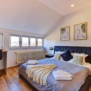 Beautiful Dlouha Apartament